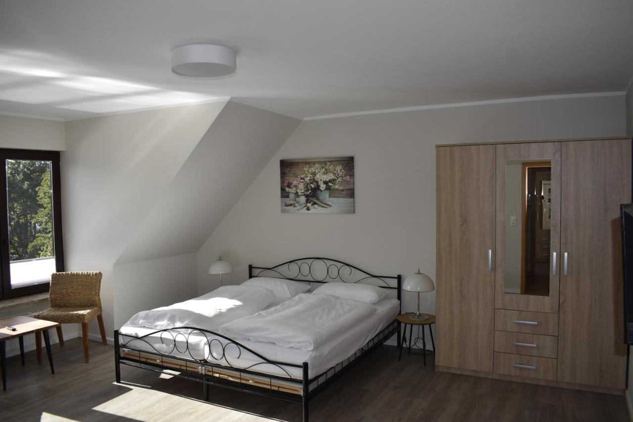 Pension Zur Schleuse Garni Am Elbe Luebeck - Kanal In Witzeeze Extérieur photo