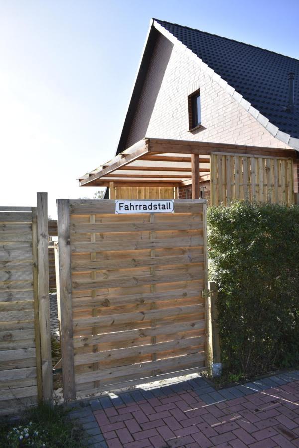 Pension Zur Schleuse Garni Am Elbe Luebeck - Kanal In Witzeeze Extérieur photo